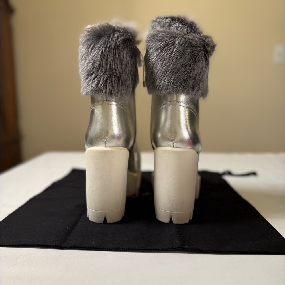 Giuseppe Zanotti Metallic Fur Platform Boots | Size 40 | NIB - Picture 4 of 7
